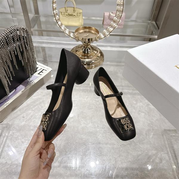 20251127171540422 270